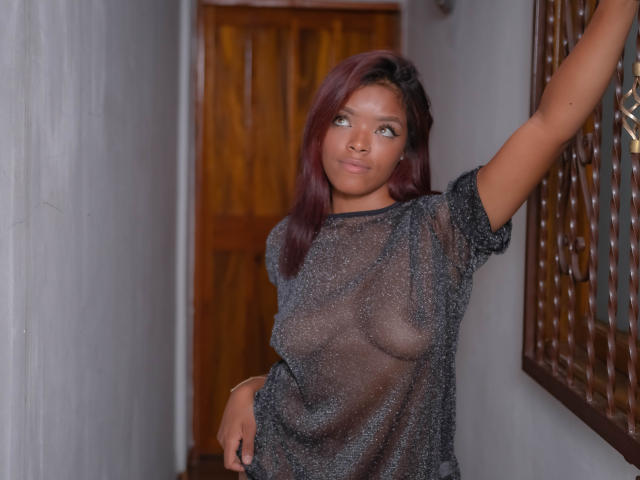 DorotheaLuna - Sexe cam en vivo - 18693490