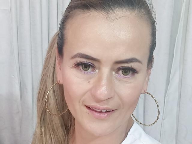 Maghenta - Live porn &amp; sex cam - 18694602