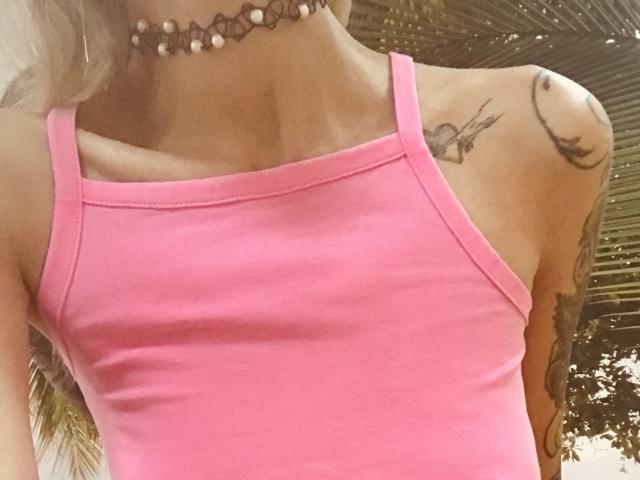 Julaiya - Live porn &amp; sex cam - 18696278