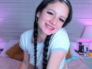 AdelaineBest - сексуальная веб-камера в реальном времени - 18697270