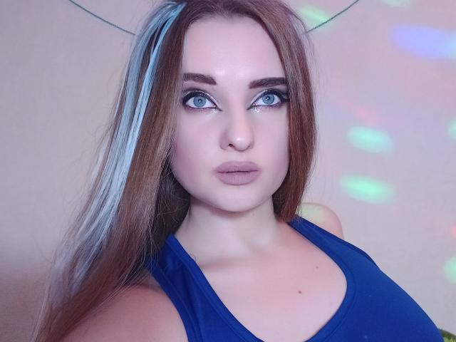 KariMillie - Élő pornó és szexkamera - 18702214