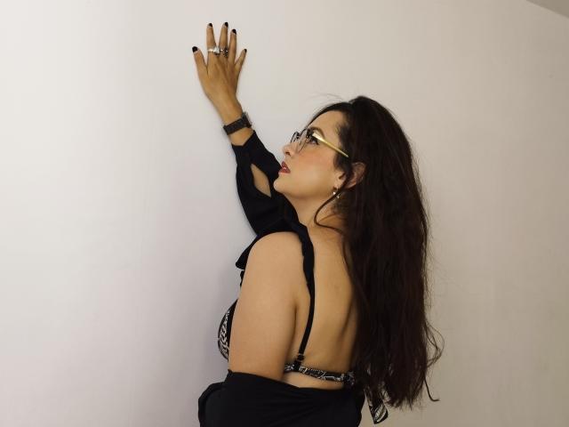 LuisaOsorio - Live porn &amp; sex cam - 18703046