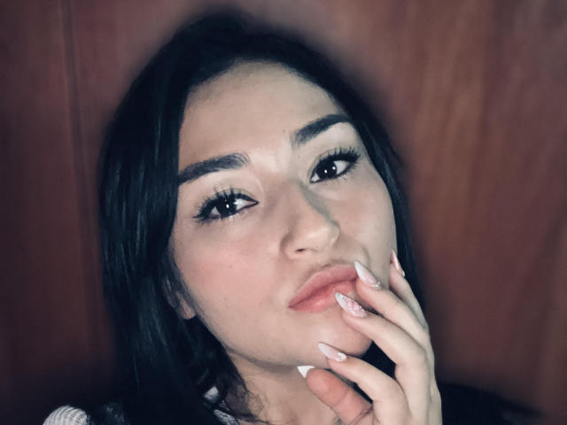 AnnabellaAddams - Live porn &amp; sex cam - 18706970