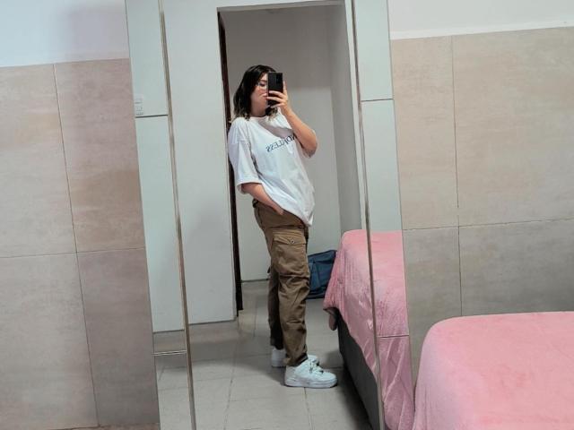 KimSummer - Live porn &amp; sex cam - 18710338