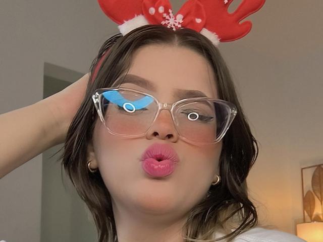 KimSummer - Live porn &amp; sex cam - 18710350