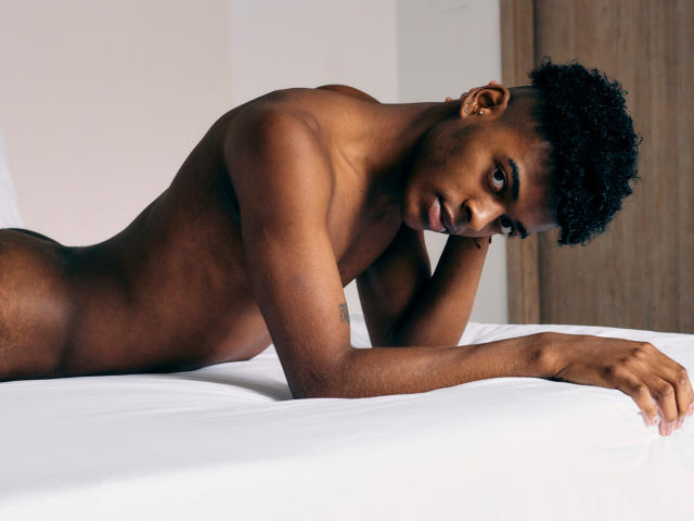 JamesTomson - Live porn &amp; sex cam - 18711066