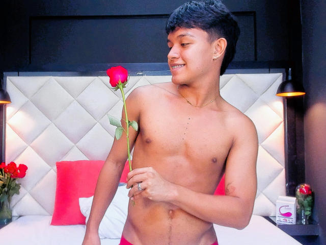 JordanTrinity - ライブポルノ&amp;セックスカム - 18711082