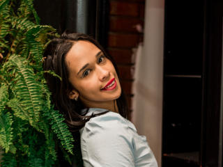 NicoleHotBrown - Sexe cam en vivo - 18711826