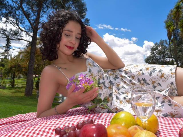 AshlyRogers - Live sex cam - 18716046