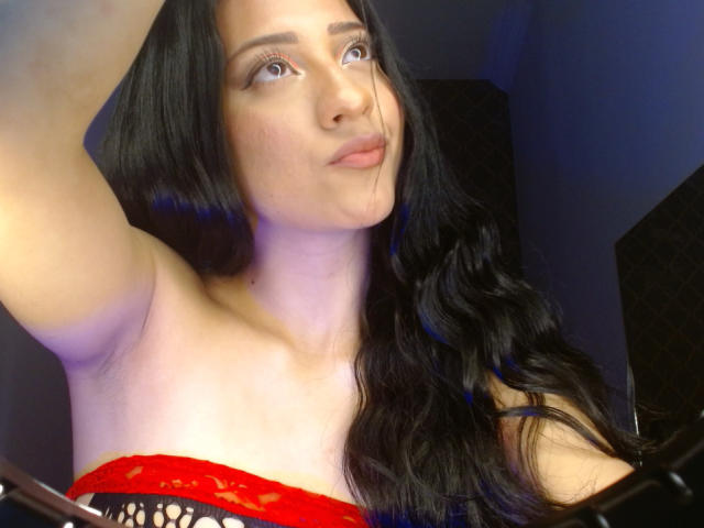 ValerieHang - Live porn &amp; sex cam - 18718026