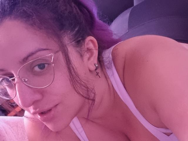 AndreaSharick - Live porn &amp; sex cam - 18718222