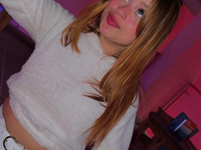 ShantalSummer - Porno na żywo i seks kamera - 18718602