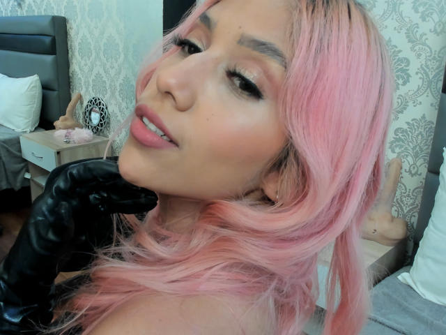 BrianaHarpers - Live sex cam - 18718622