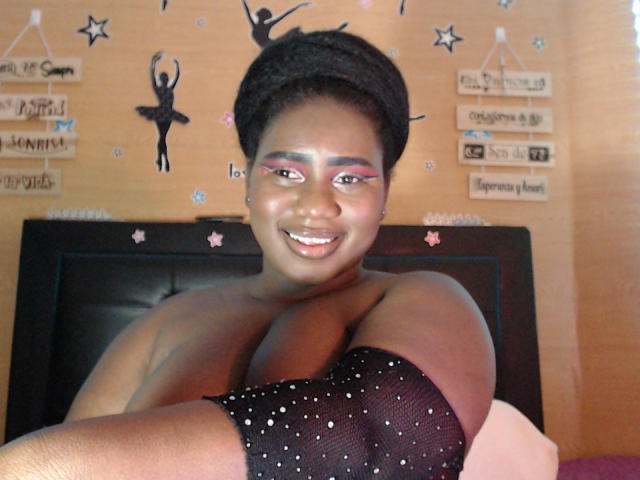 Dilay - Live porn &amp; sex cam - 18719454