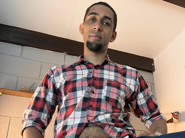 PaoloJonshon - Live porn &amp; sex cam - 18724350