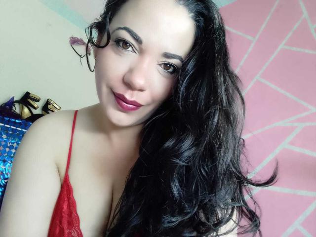 YolittS - Live porn &amp; sex cam - 18726034