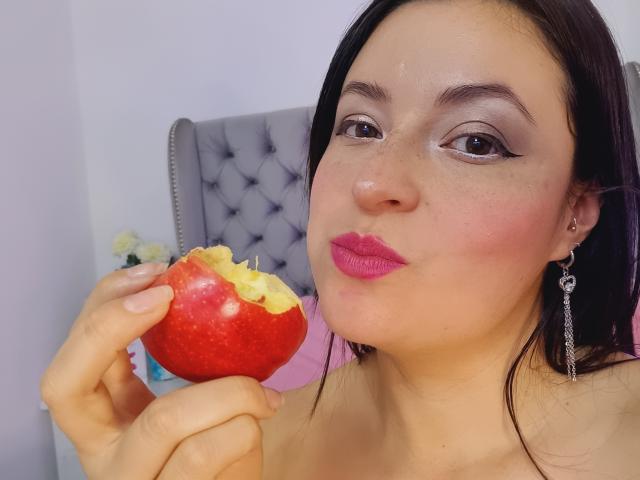 VaaleryStark - Porno na żywo i seks kamera - 18726298