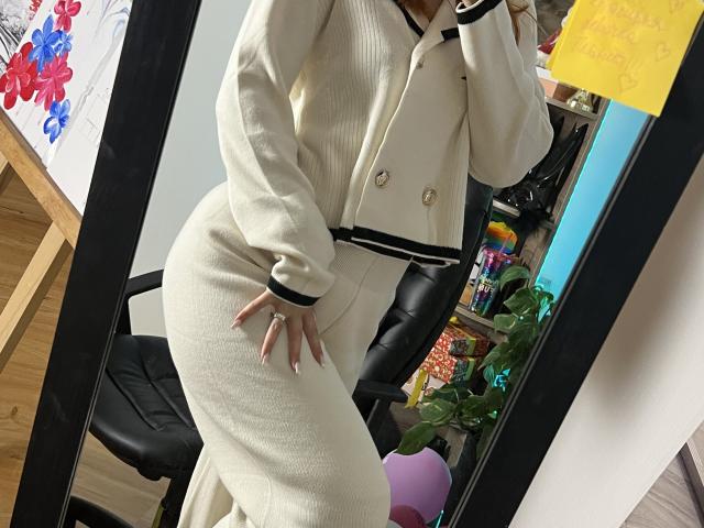 BeautySlim - Live porn &amp; sex cam - 18731494