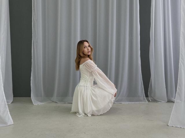 AliciaDreamy - Live sex cam - 18738742
