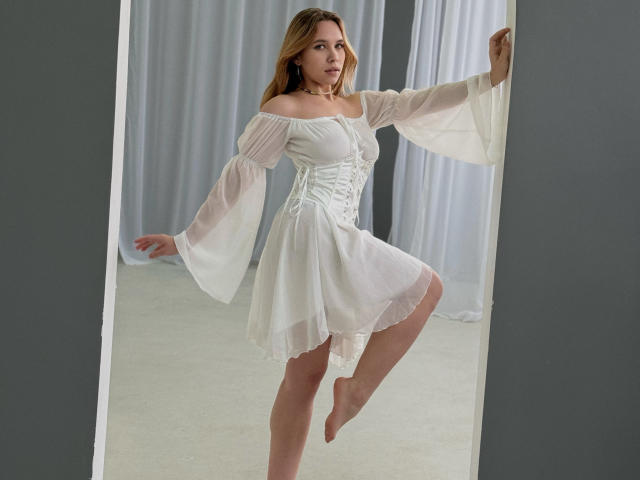 AliciaDreamy - Sexe cam en vivo - 18738758