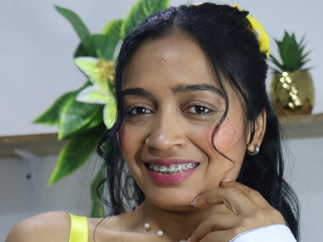 LiyaKinn - Live porn &amp; sex cam - 18743462