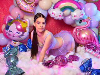 VictoriaHills - Live porn &amp; sex cam - 18743906