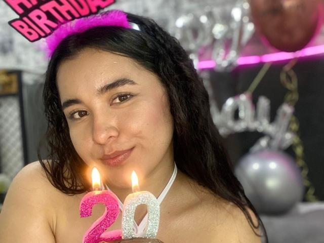 LianaBernocchi - Live porn &amp; sex cam - 18745742