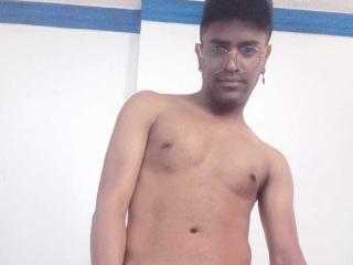 IzainPedro - Live porn &amp; sex cam - 18746726