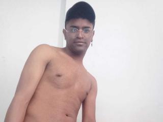 IzainPedro - Live porn &amp; sex cam - 18746758