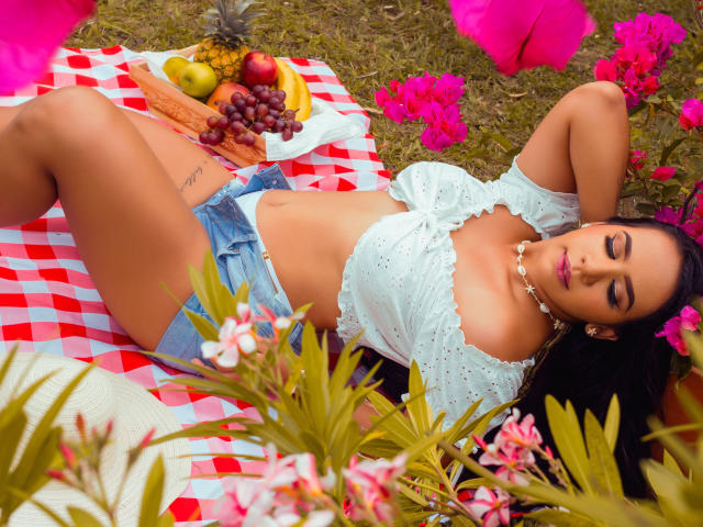 AllisonNell - Live porn &amp; sex cam - 18747722