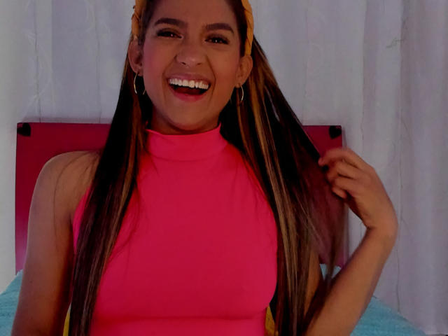 PerlaFortuna - Live porn &amp; sex cam - 18750178