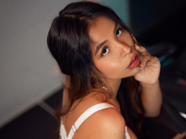 MeganWisse - Live porn &amp; sex cam - 18760254