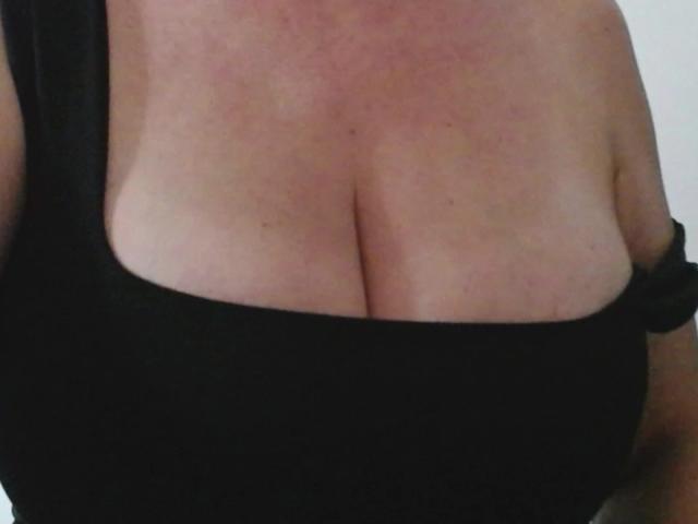 VictoriaKim - Live porn &amp; sex cam - 18760658