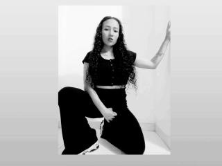 Gaiamazing - Live porn &amp; sex cam - 18763366