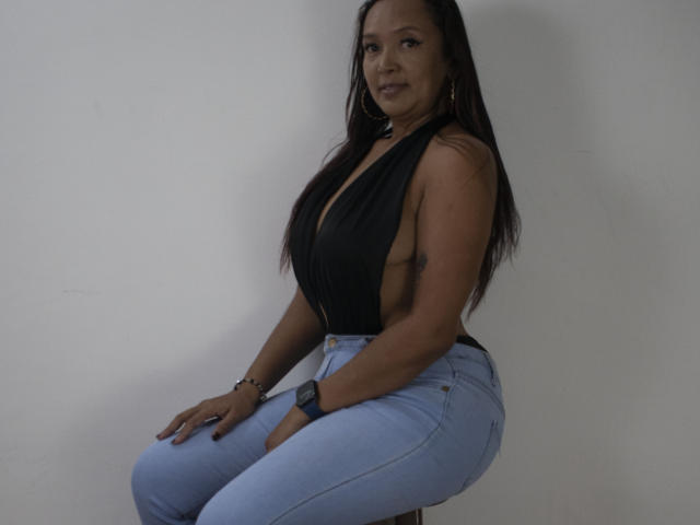 BetzabethMiller - Live porn &amp; sex cam - 18765066
