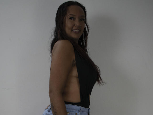 BetzabethMiller - сексуальная веб-камера в реальном времени - 18765070