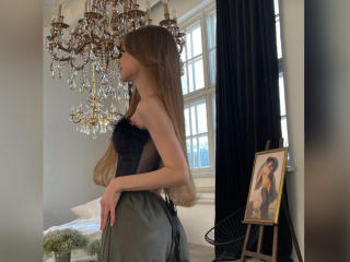 HollyAtHome - Live porn &amp; sex cam - 18767886