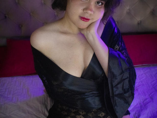 JessiHot69 - ライブポルノ&amp;セックスカム - 18772814
