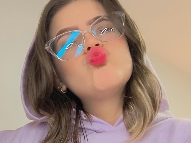 KimSummer - Live porn &amp; sex cam - 18774314