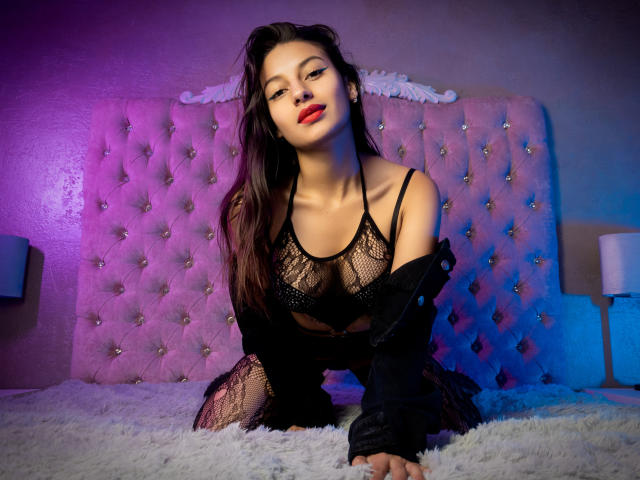 ChelseaBleiz - Élő pornó és szexkamera - 18775630