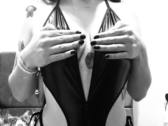 VaneLopeStars - פורנו בשידור חי ומצלמת סקס - 18776978