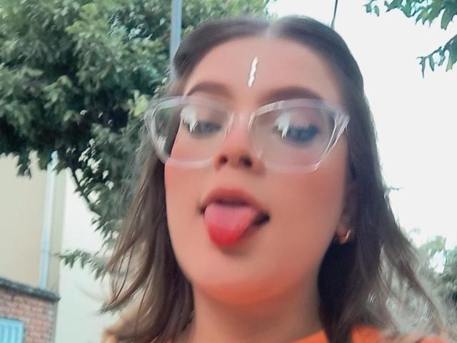 KimSummer - Live porn &amp; sex cam - 18782034