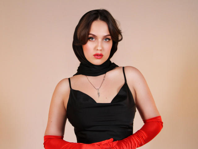 LisaFrancis - Live porn &amp; sex cam - 18782898