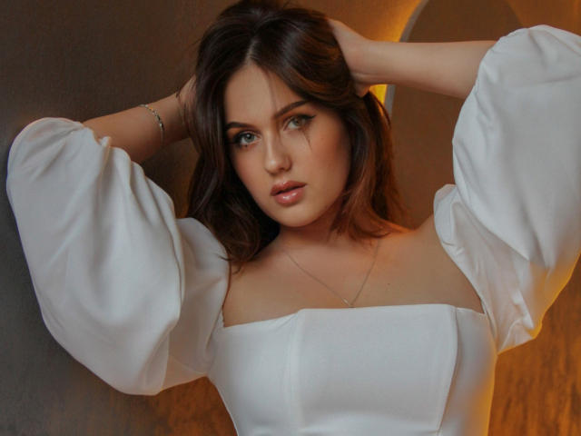 LisaFrancis - Live porn &amp; sex cam - 18783098