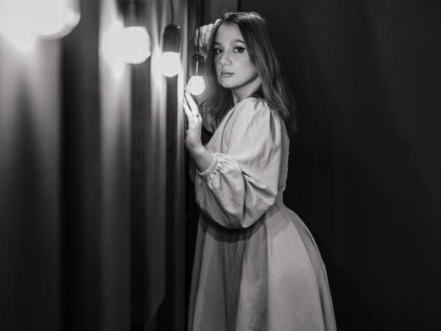 BeatRiceCool - Live sexe cam - 18783494