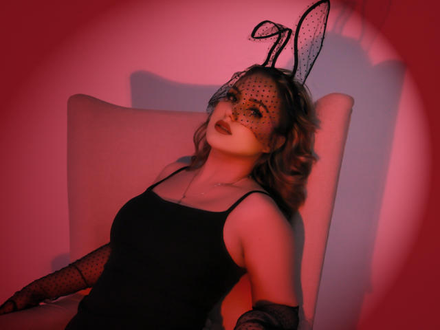 LisaFrancis - сексуальная веб-камера в реальном времени - 18786230