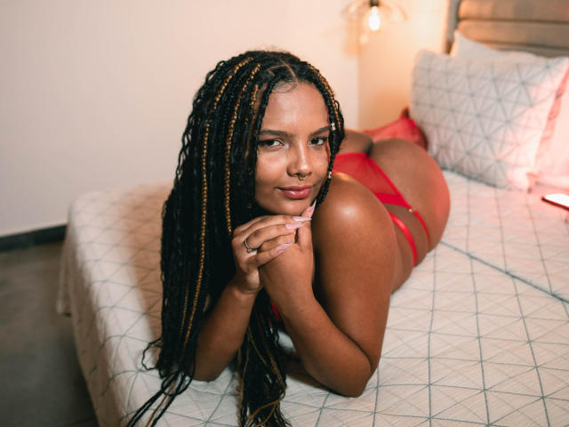 KattJones - сексуальная веб-камера в реальном времени - 18786418