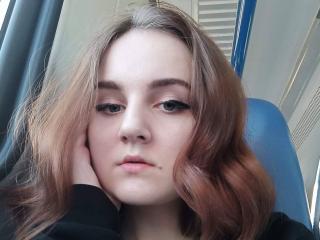 AveryVeksler - Live porn &amp; sex cam - 18786494