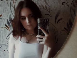 AveryVeksler - Live porn &amp; sex cam - 18786506