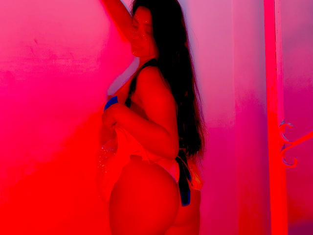 ArianithaXox - Live porn &amp; sex cam - 18787218